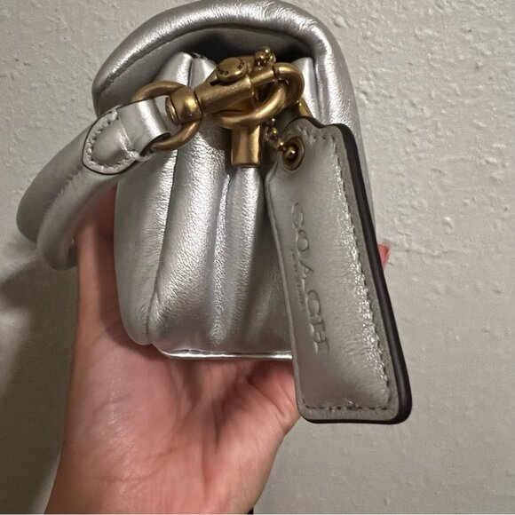 Coach Pillow Tabby 18 Shoulder Bag - Picture 2 of 6